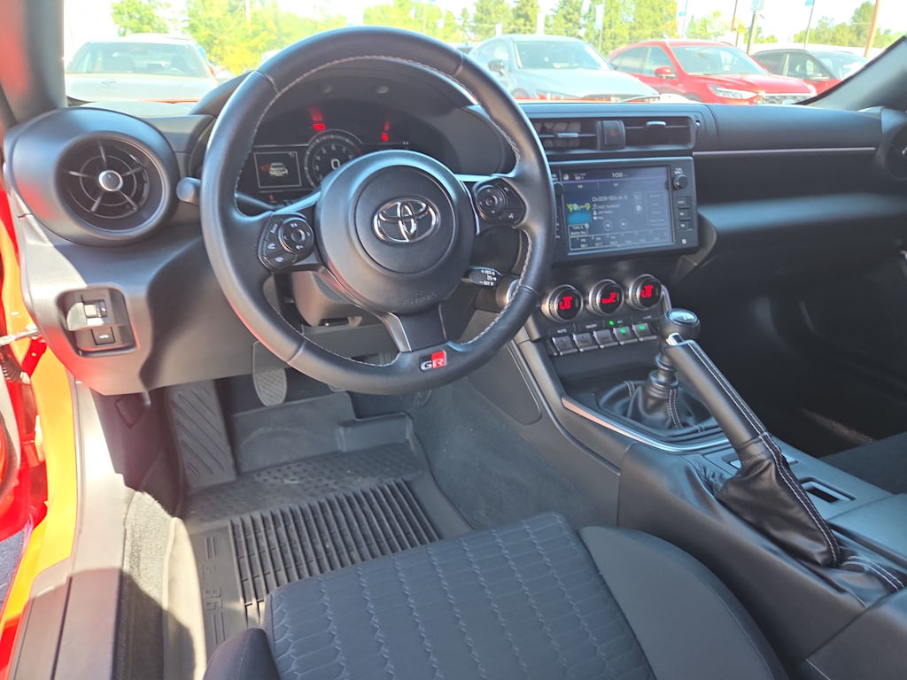 Thumbnail: 2023 Toyota GR86 - 8