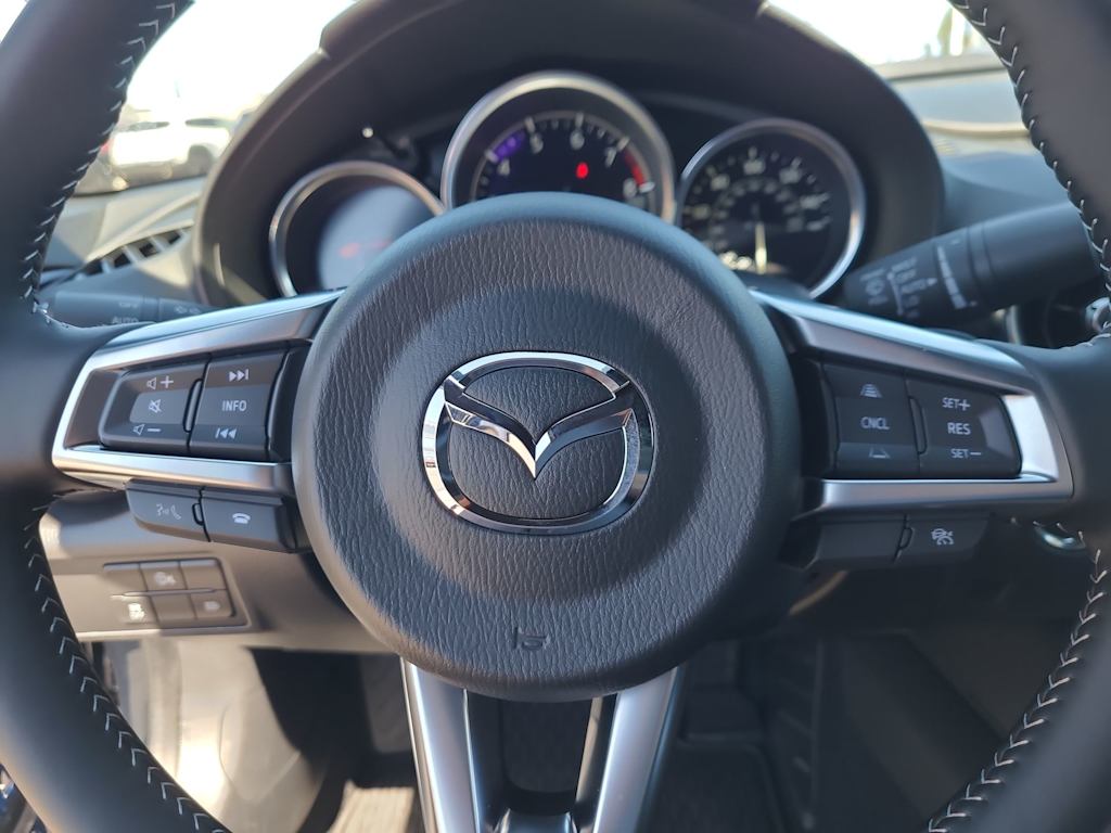 Thumbnail: 2026 Mazda MX-5 Miata - 13