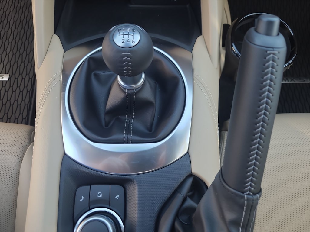 Thumbnail: 2026 Mazda MX-5 Miata - 26
