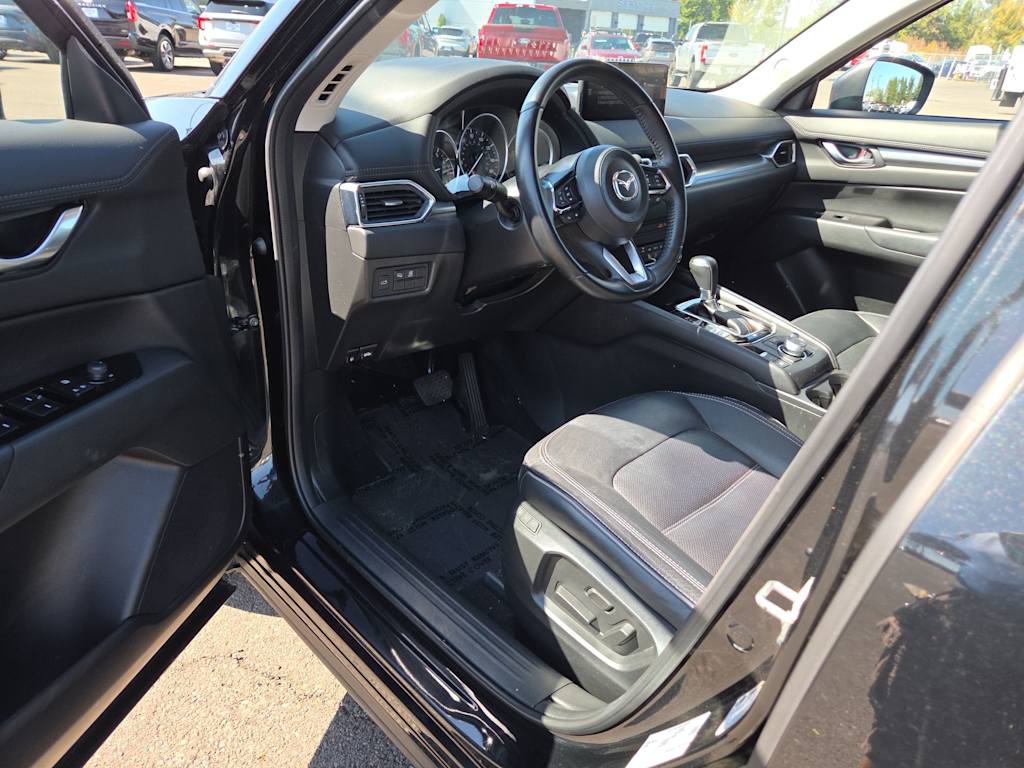 Thumbnail: 2025 Mazda CX-5 - 23