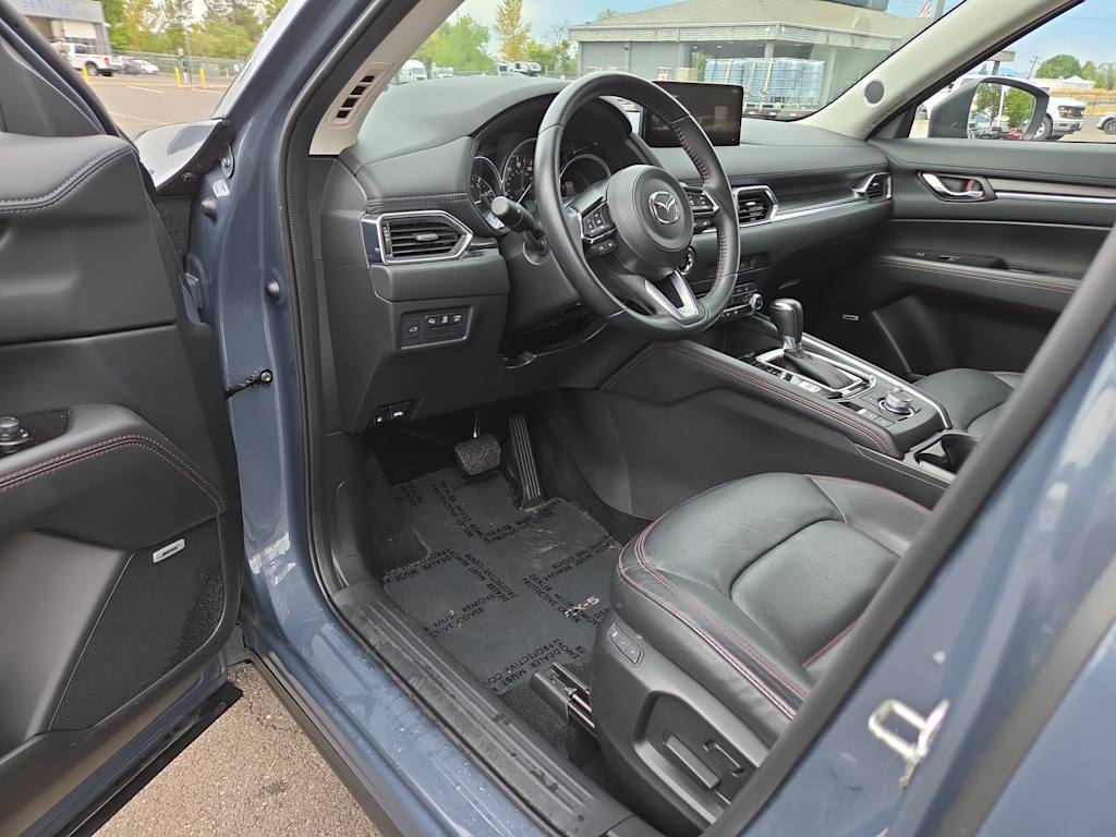 Thumbnail: 2025 Mazda CX-5 - 2