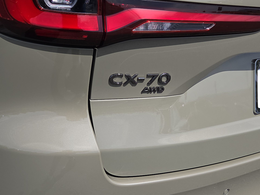 Thumbnail: 2026 Mazda CX-70 - 7