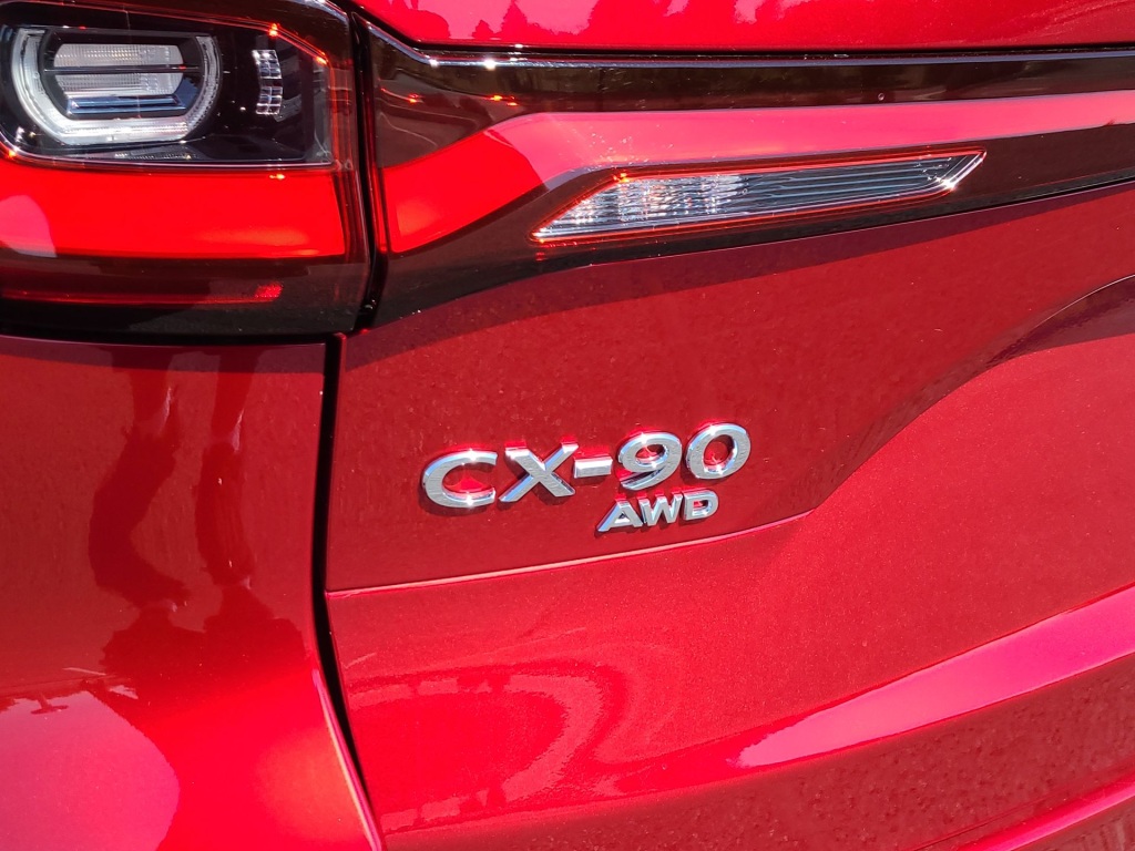 2024 Mazda CX-90 Preferred Plus 8