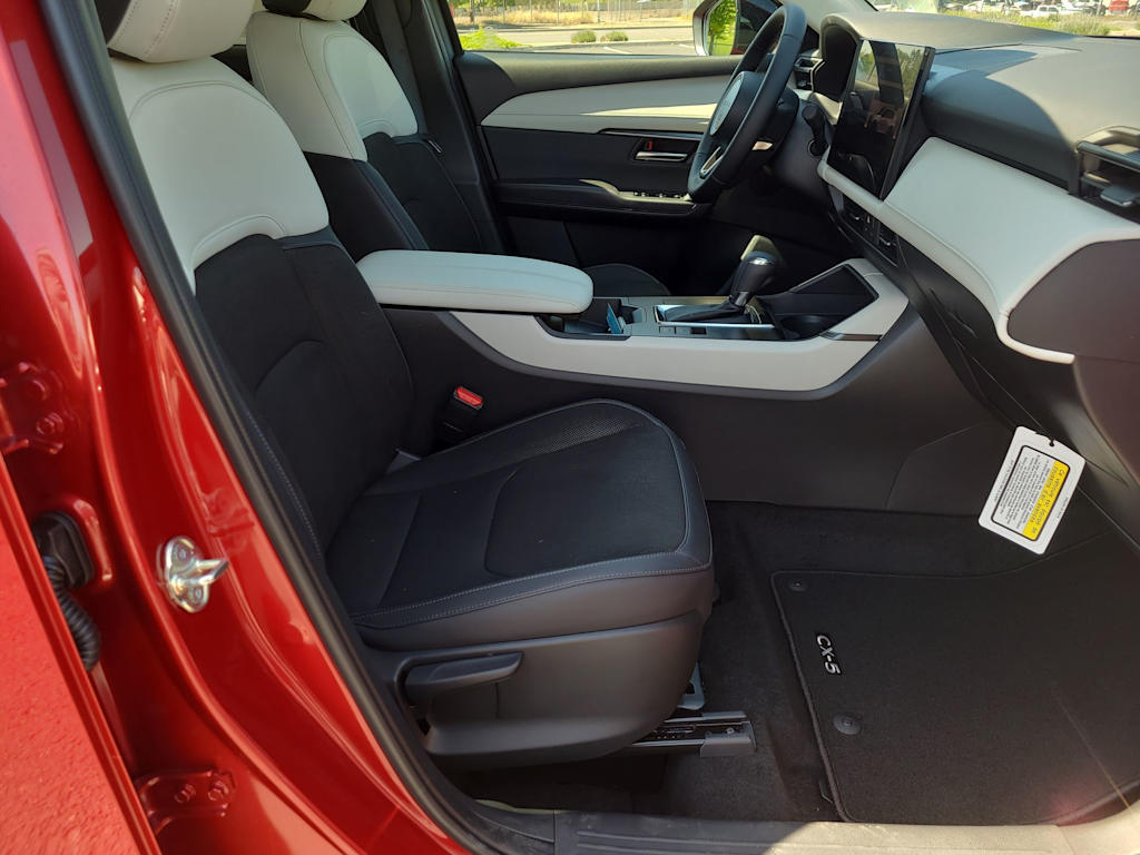 Thumbnail: 2026 Mazda CX-5 - 27