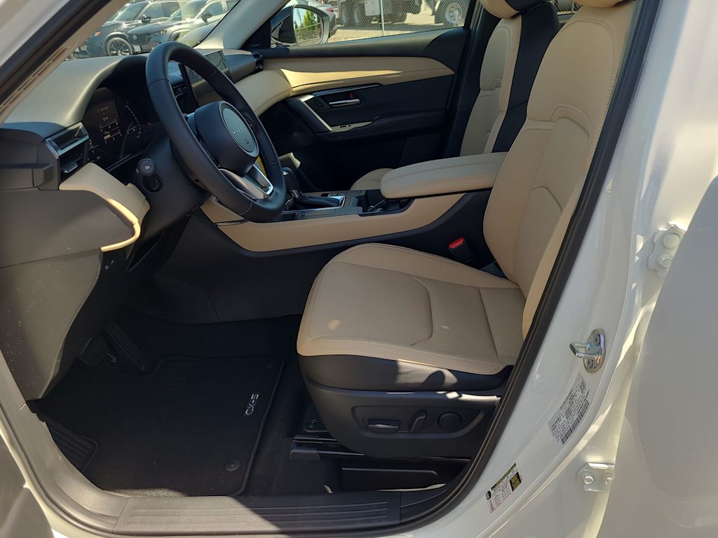 Thumbnail: 2026 Mazda CX-5 - 11