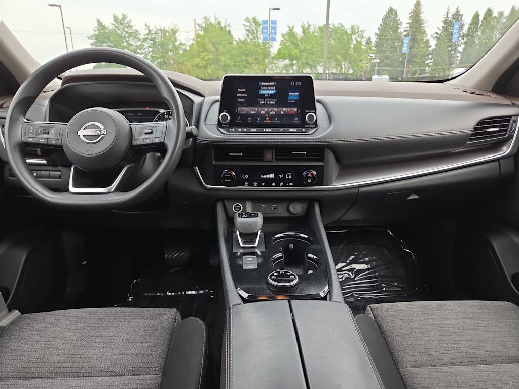 Thumbnail: 2023 Nissan Rogue - 9