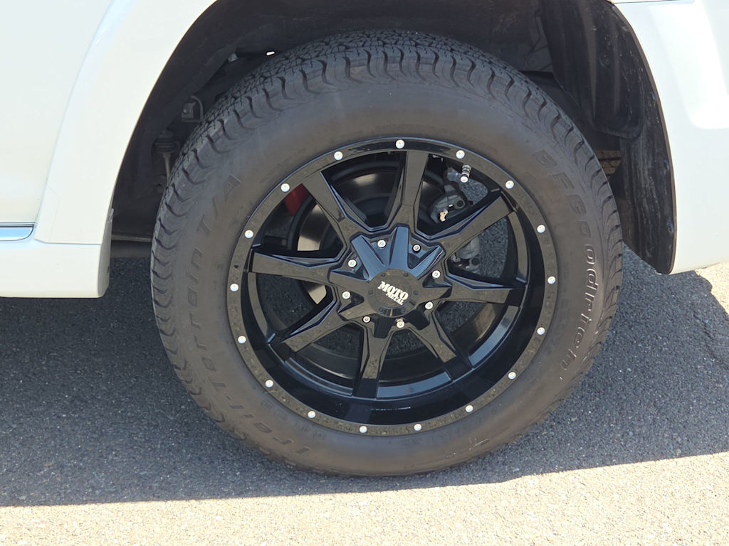 Thumbnail: 2021 Toyota 4Runner - 7