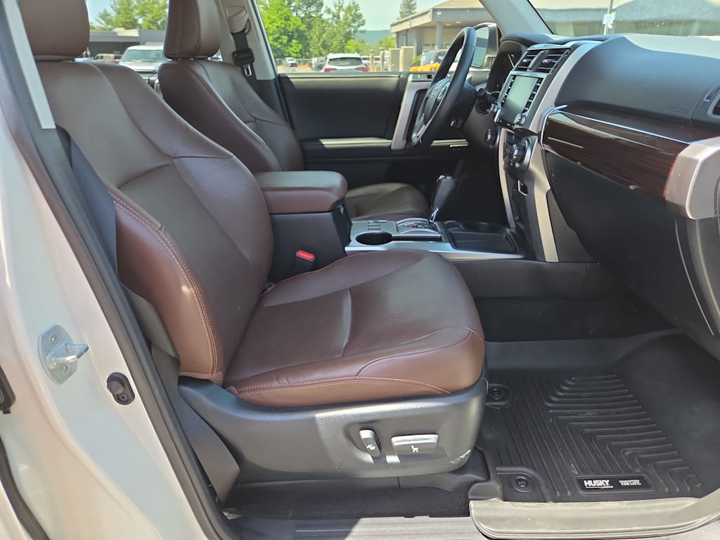 Thumbnail: 2021 Toyota 4Runner - 11