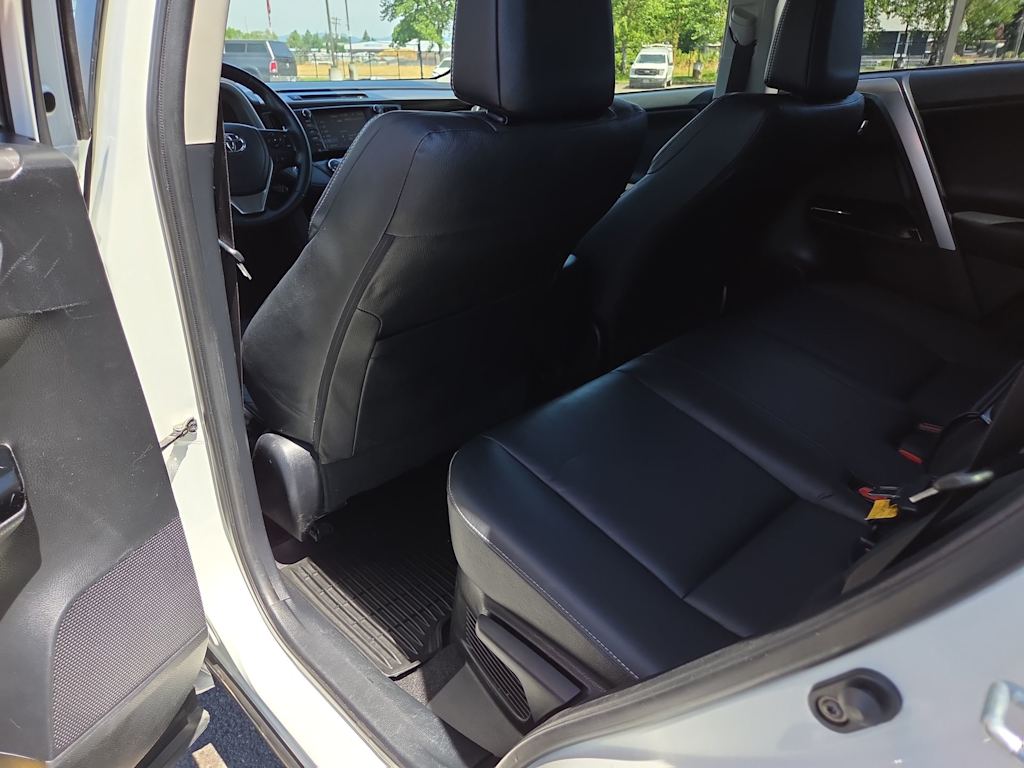 Thumbnail: 2016 Toyota RAV4 - 13