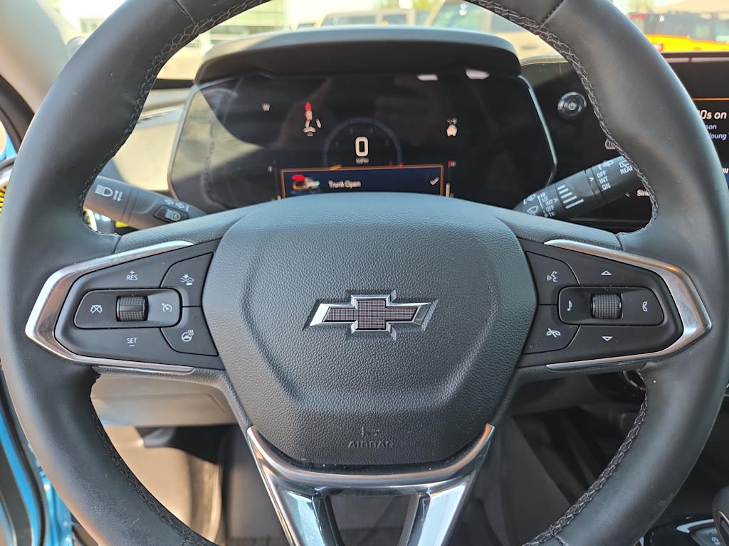 Thumbnail: 2025 Chevrolet Trax - 26