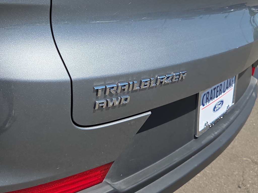 Thumbnail: 2026 Chevrolet TrailBlazer - 7