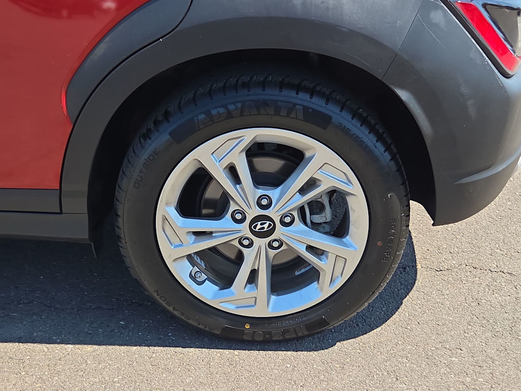 Thumbnail: 2022 Hyundai Kona - 6