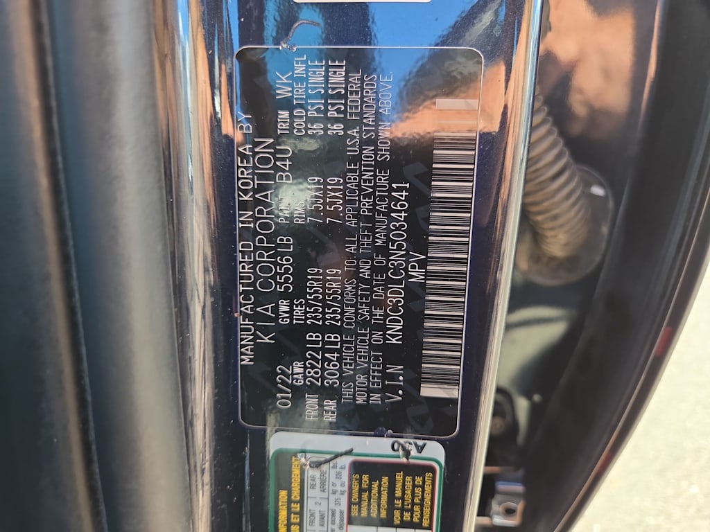Thumbnail: 2022 Kia EV6 - 18