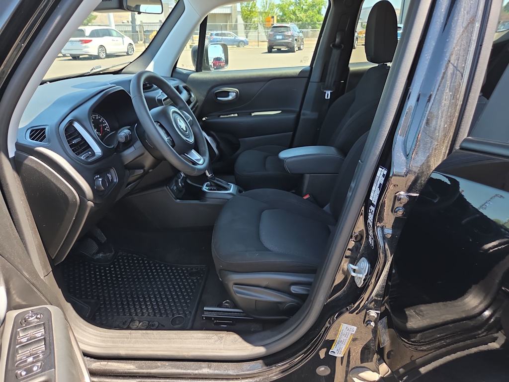 Thumbnail: 2023 Jeep Renegade - 11