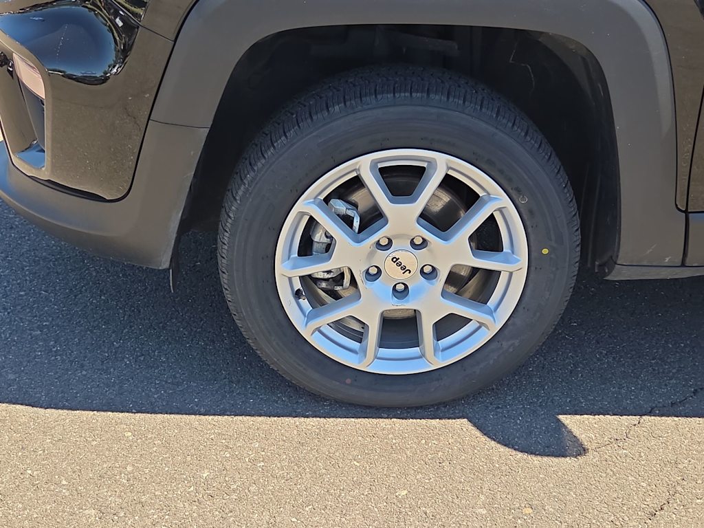 Thumbnail: 2023 Jeep Renegade - 8