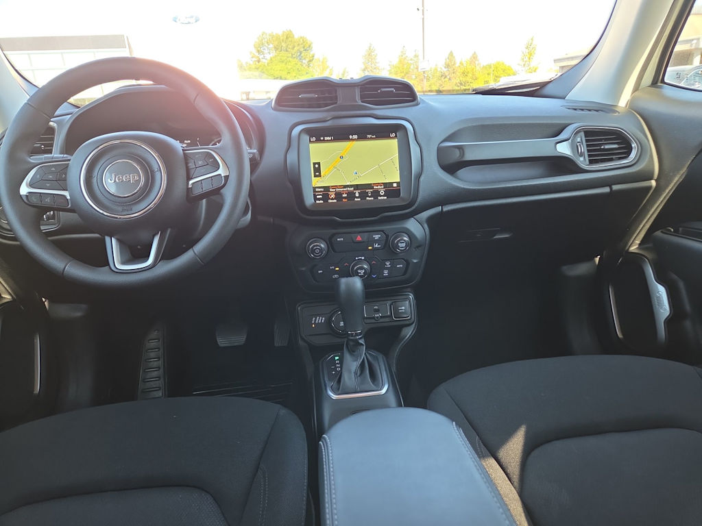 Thumbnail: 2023 Jeep Renegade - 10