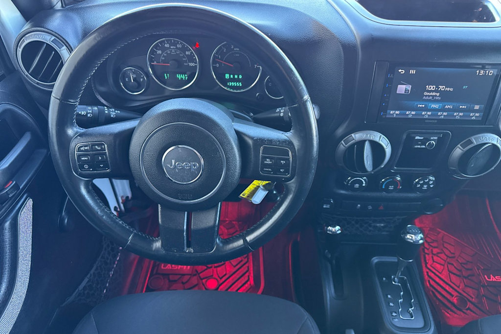 Thumbnail: 2013 Jeep Wrangler - 9