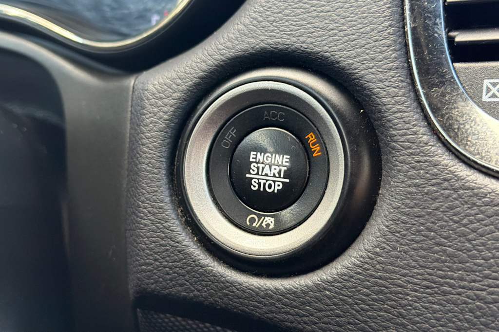 Thumbnail: 2020 Dodge Durango - 25