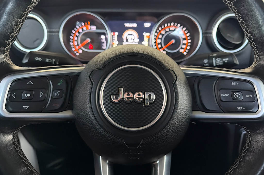 Thumbnail: 2020 Jeep Gladiator - 26