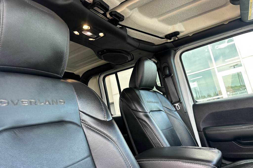Thumbnail: 2020 Jeep Gladiator - 21