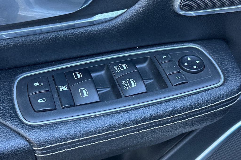 Thumbnail: 2020 RAM 1500 - 20
