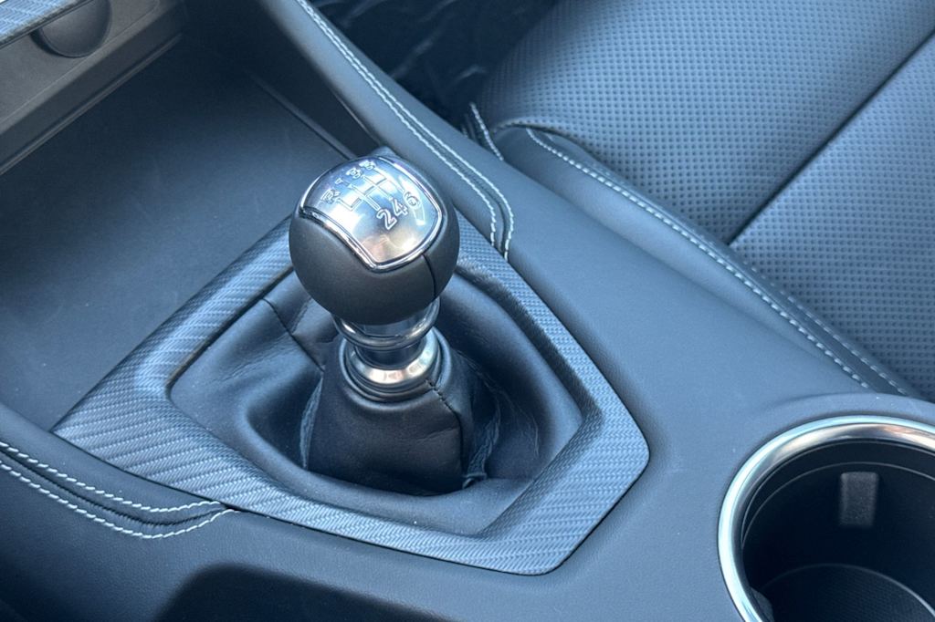 Thumbnail: 2025 Ford Mustang - 14