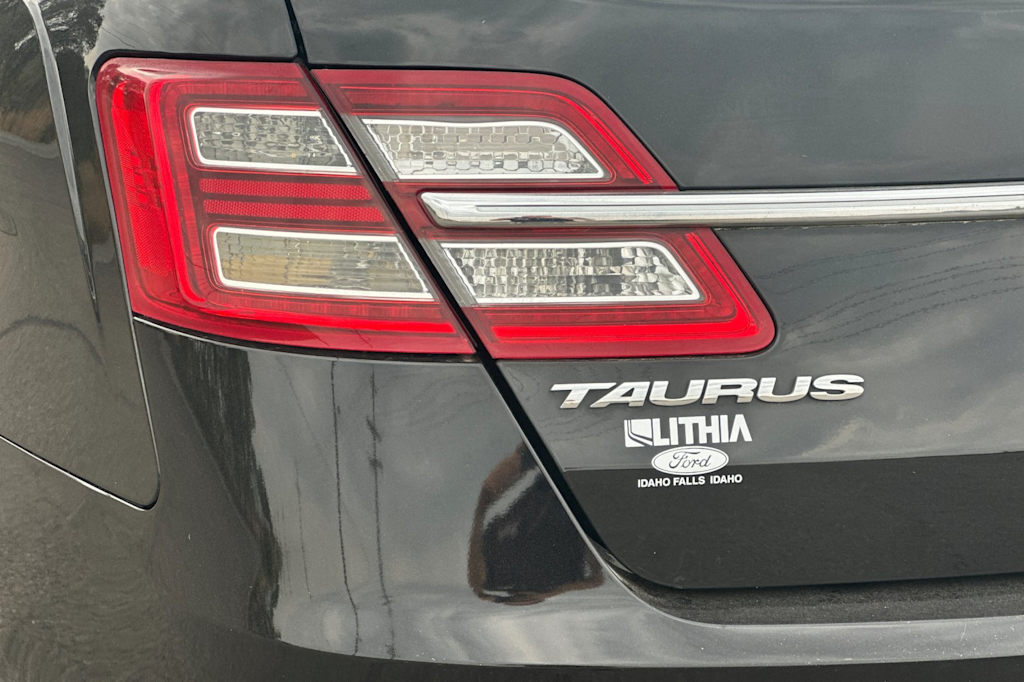 Thumbnail: 2019 Ford Taurus - 27