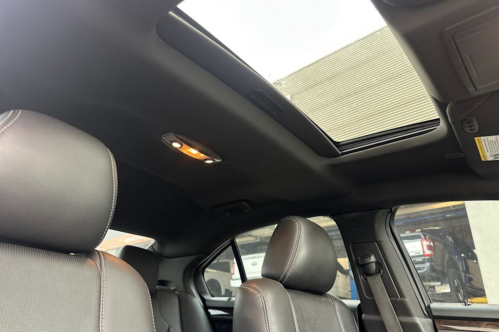 Thumbnail: 2019 Ford Taurus - 21