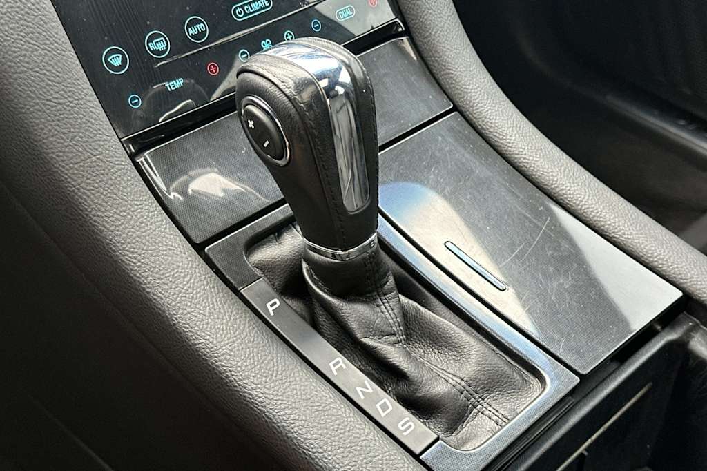 Thumbnail: 2019 Ford Taurus - 13