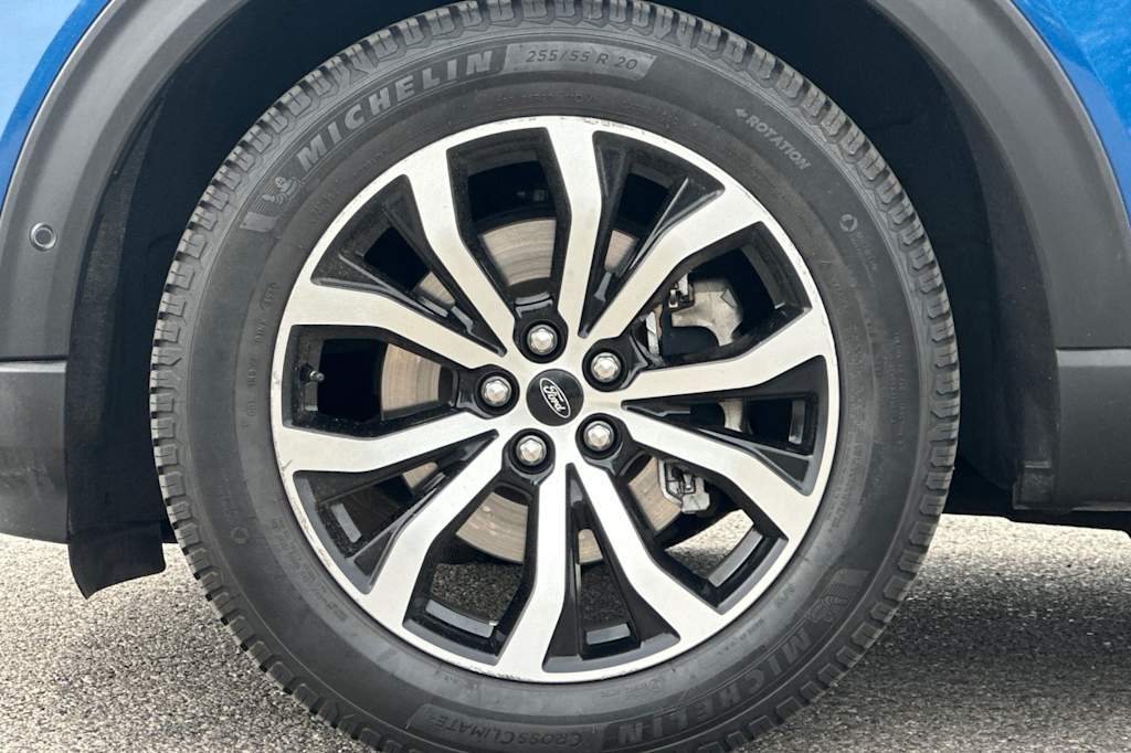 Thumbnail: 2020 Ford Explorer - 7