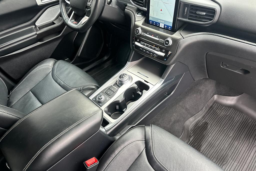Thumbnail: 2020 Ford Explorer - 11