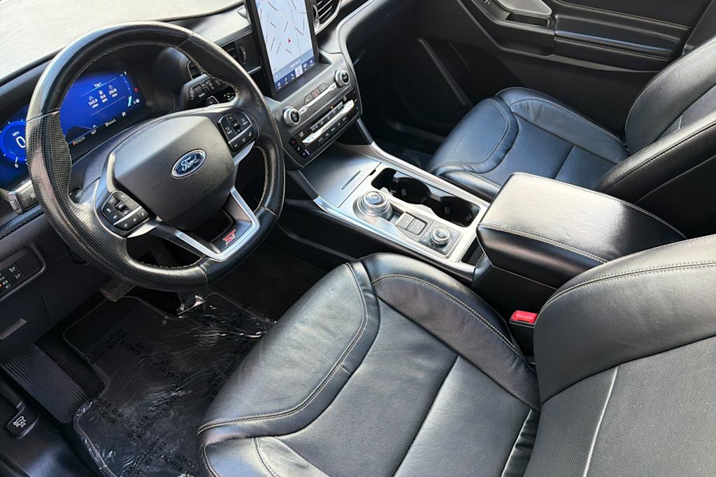 Thumbnail: 2020 Ford Explorer - 8