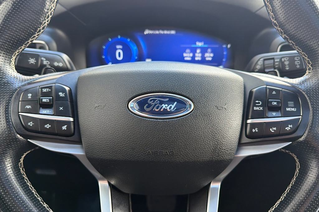 Thumbnail: 2020 Ford Explorer - 28