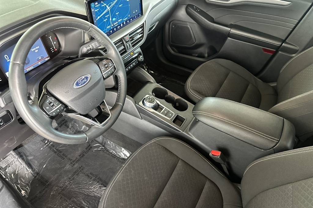 Thumbnail: 2024 Ford Escape - 8