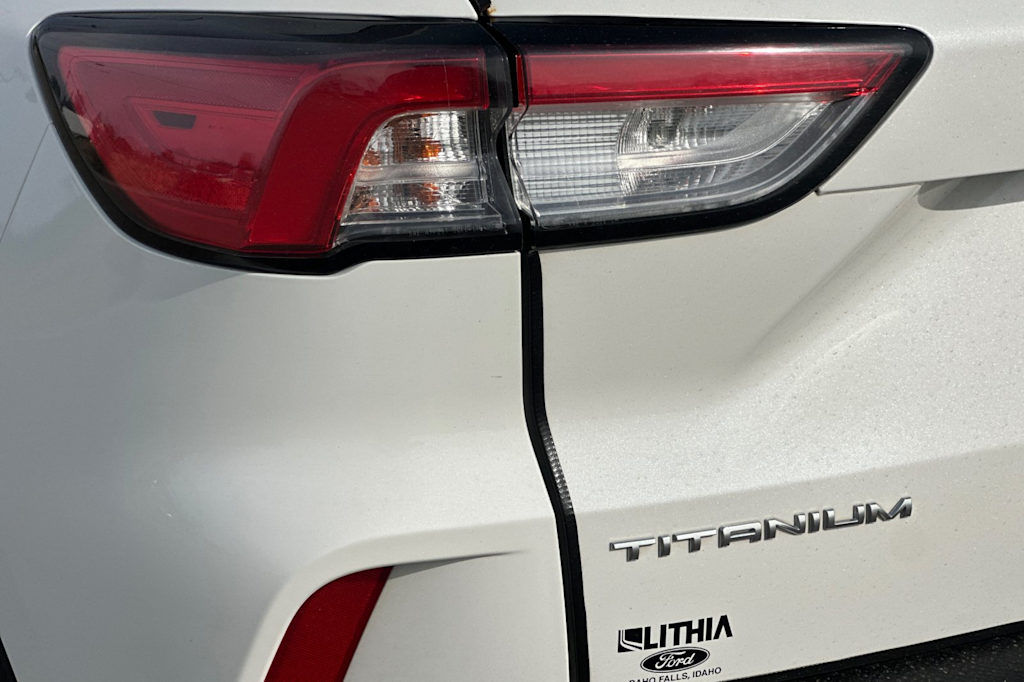Thumbnail: 2020 Ford Escape - 29