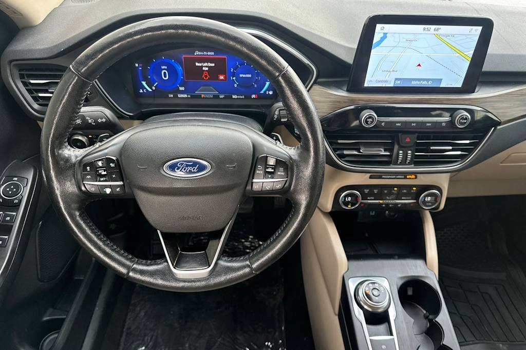 Thumbnail: 2020 Ford Escape - 10