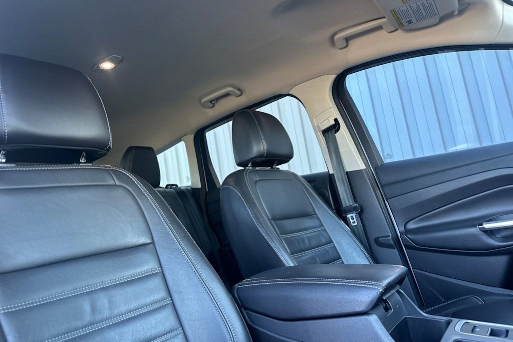 Thumbnail: 2017 Ford Escape - 9