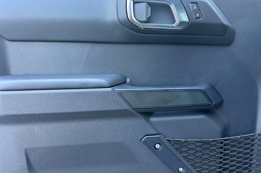 Thumbnail: 2025 Ford Bronco - 19