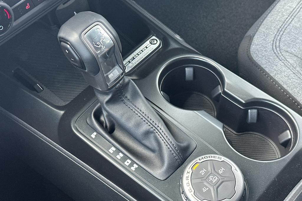 Thumbnail: 2025 Ford Bronco - 14