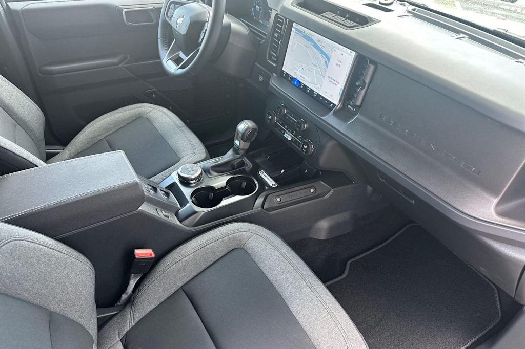 Thumbnail: 2025 Ford Bronco - 12