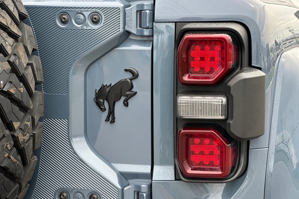 Thumbnail: 2023 Ford Bronco - 28