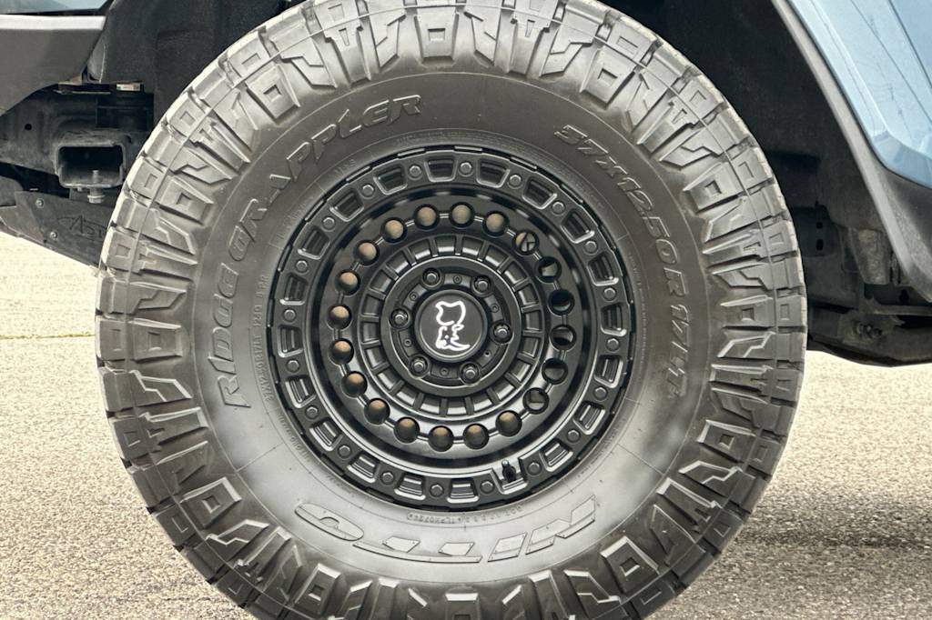 Thumbnail: 2023 Ford Bronco - 27