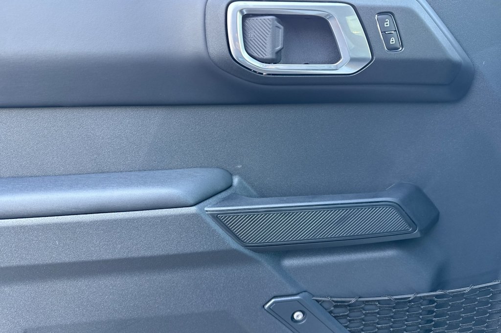 Thumbnail: 2025 Ford Bronco - 20