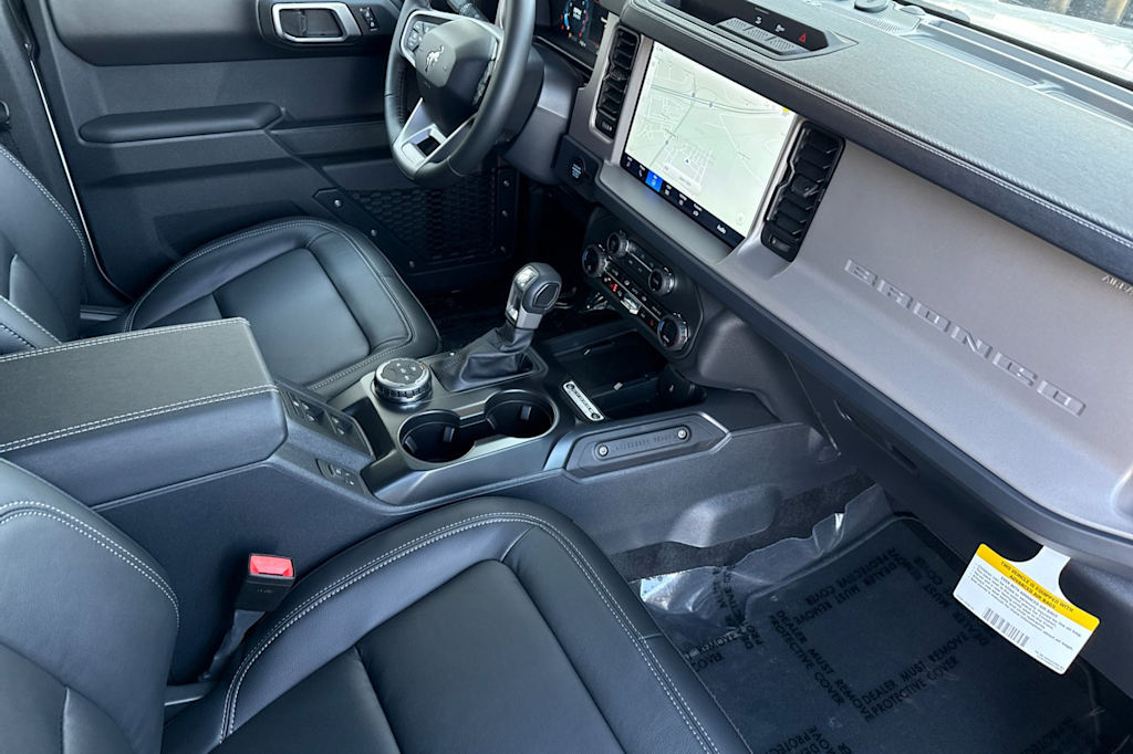 Thumbnail: 2025 Ford Bronco - 11