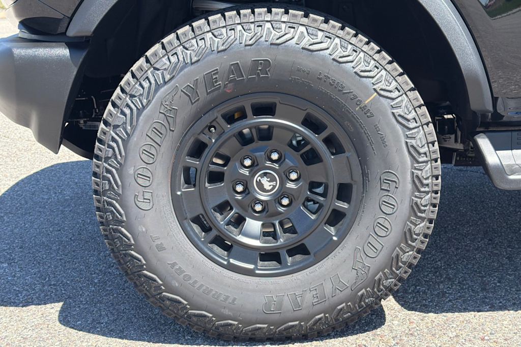 Thumbnail: 2026 Ford Bronco - 7