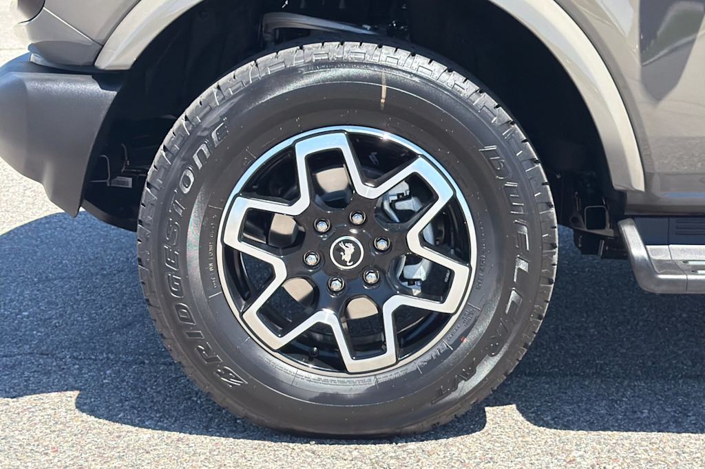 Thumbnail: 2026 Ford Bronco - 7