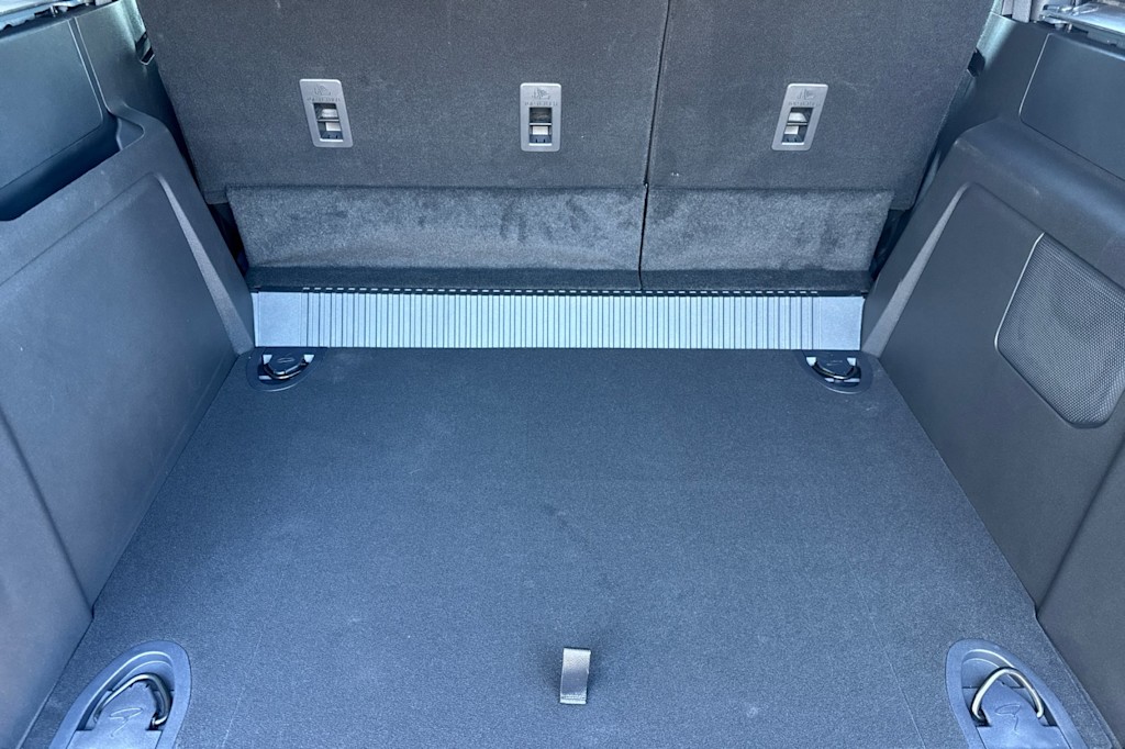 Thumbnail: 2025 Ford Bronco - 14