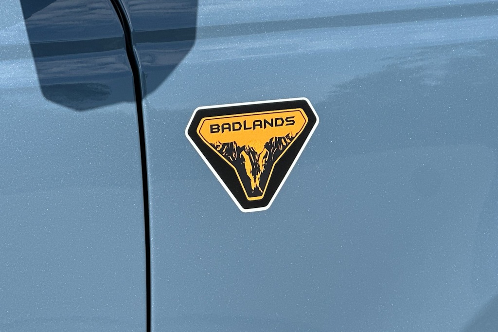 Thumbnail: 2025 Ford Bronco - 7