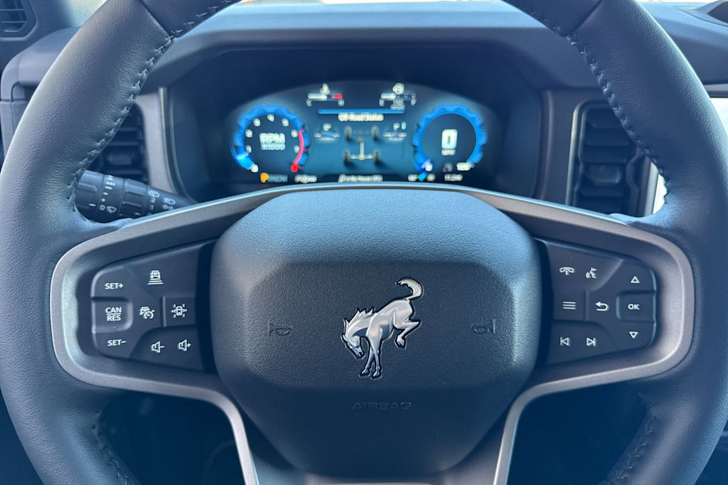 Thumbnail: 2025 Ford Bronco - 26