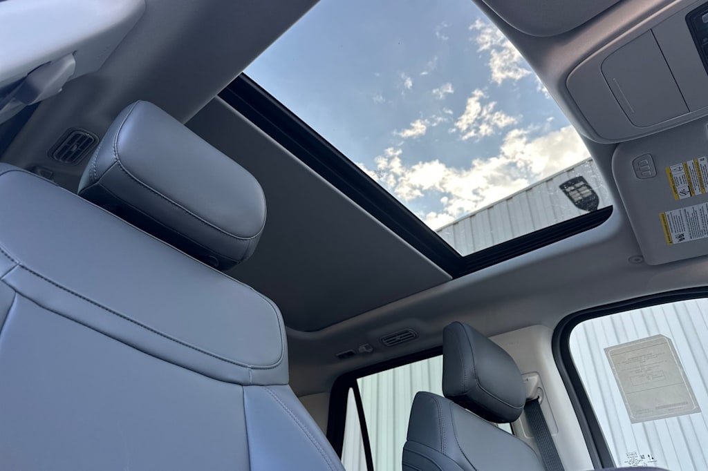 Thumbnail: 2025 Ford Expedition MAX - 23